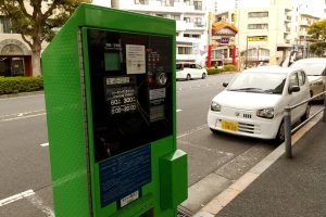 中華街近くの駐車場