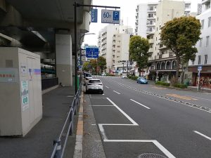 中華街近くのパーキング